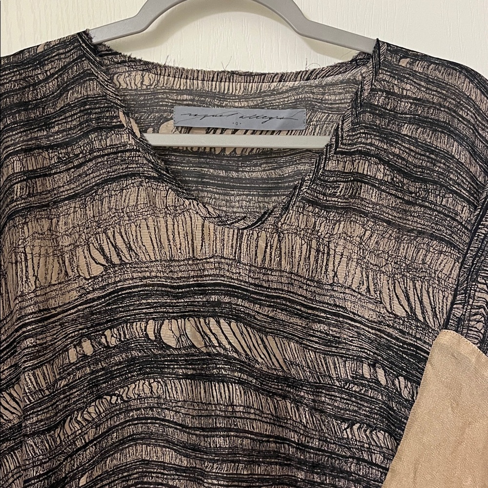 Raquel Allegra Black and Tan Striped top - Picture 2 of 8